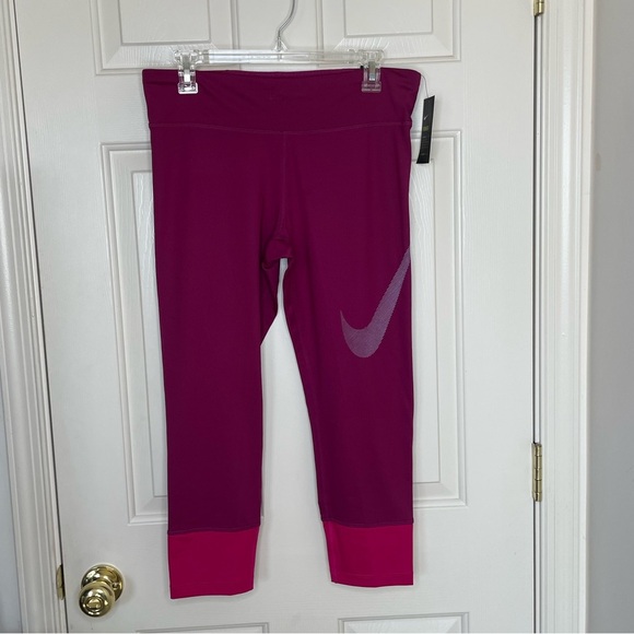 Nike magenta pink essential tight crop length leggings | L - Picture 1 of 10
